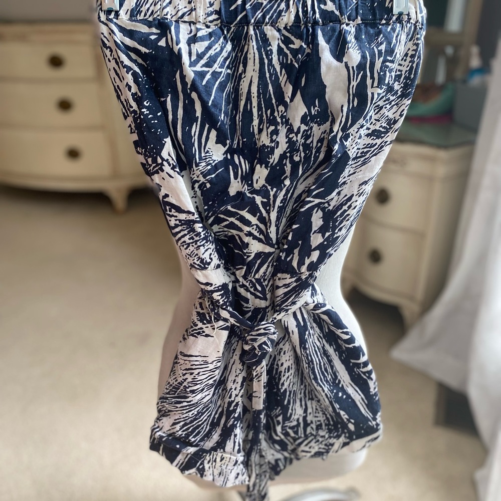 Linen Romper— Navy and Cream Pattern— S— Pockets